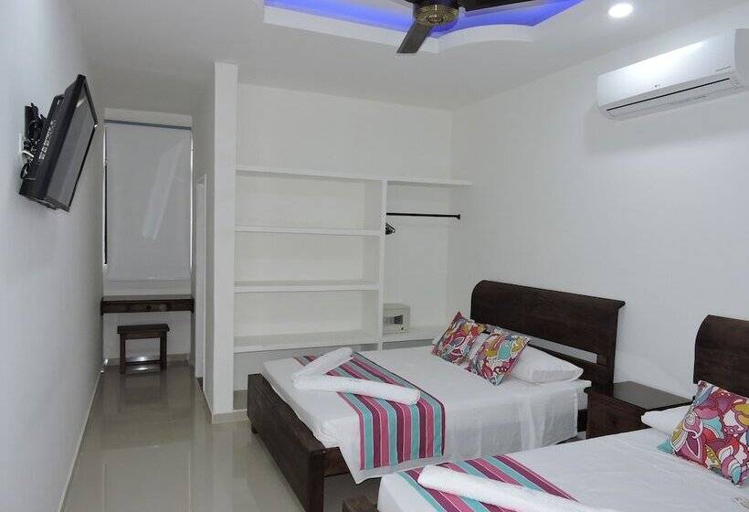اتاق خانوادگی, Melgar Villa Valeria Boutique