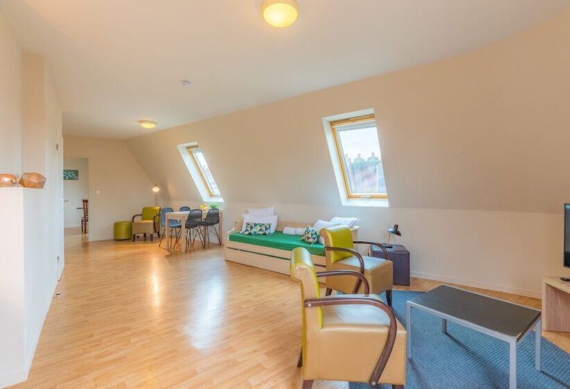 Апартаменты 1 Спальня, Appart’city Confort Nantes Centre