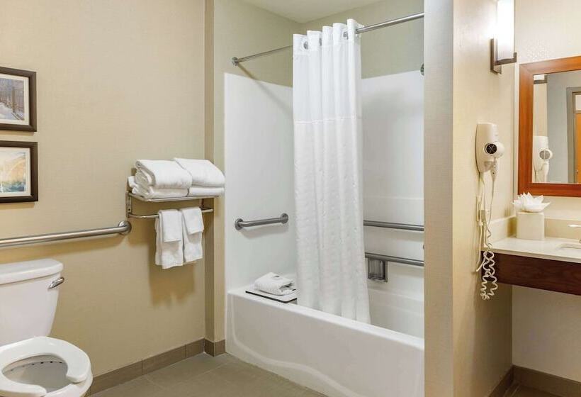 سوییت, Comfort Suites Amish Country