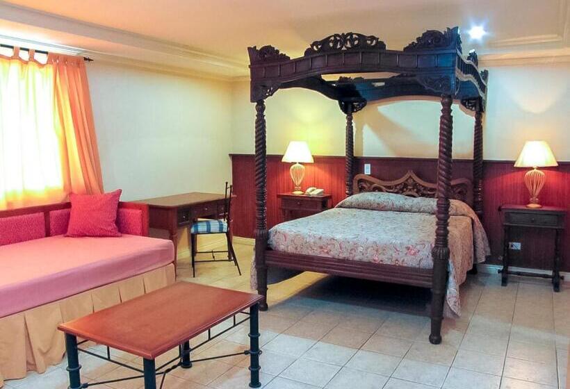 Люкс Премиум, Crown Regency Residences Davao