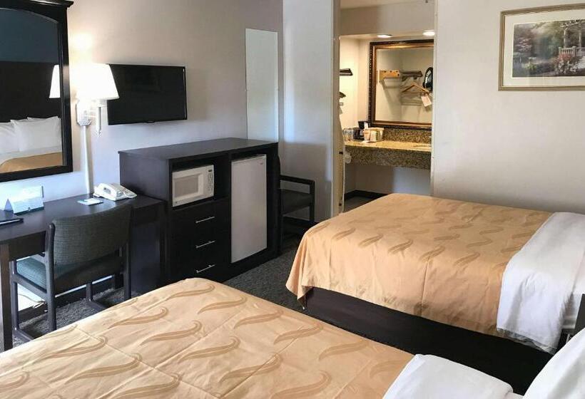 스탠다드 룸 더블 침대 2개, Quality Inn Ontario Airport Convention Center