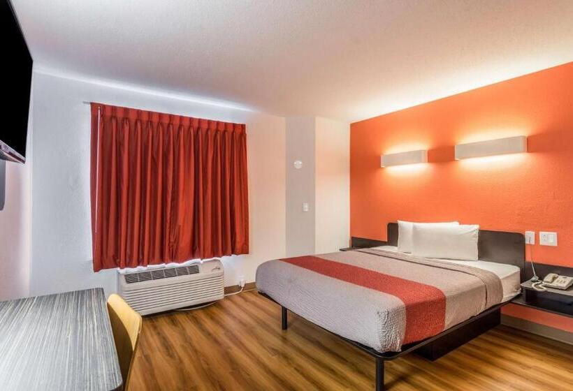 身障者適用スタンダードルーム, Motel 6 Harvey, Il