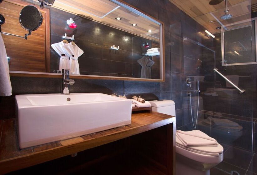 Deluxe Zimmer Kingsize Bett, Reina Roja Hotel Boutique