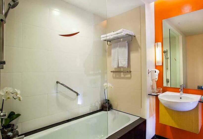 Номер Superior, Novotel Bandung
