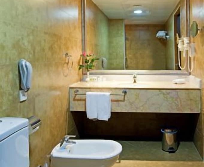اتاق لوکس, Swiss Belhotel Doha