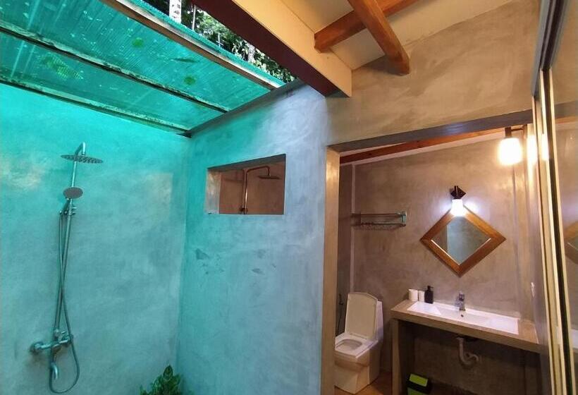 اتاق استاندارد با چشم‌انداز باغ, Manta Stay Thoddoo, Maldives