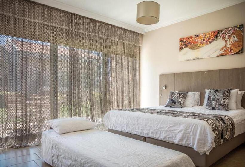 Студия Стандарт, Royalty Suites Seaside