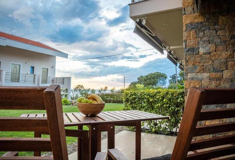 Студия Стандарт, Royalty Suites Seaside