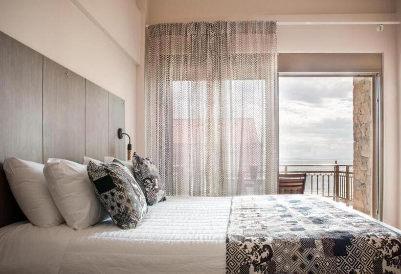 Королевский Люкс, Royalty Suites Seaside