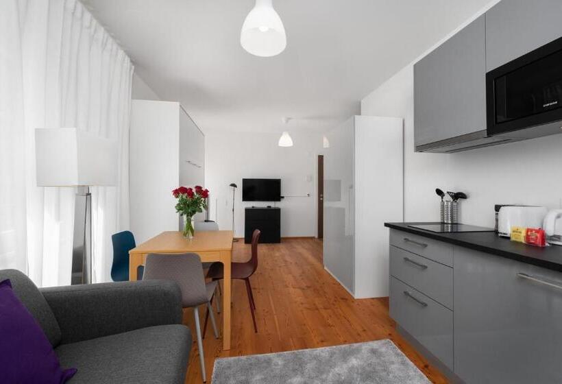 استودیوی استاندارد, The Studios Montreux   Swiss Hotel Apartments