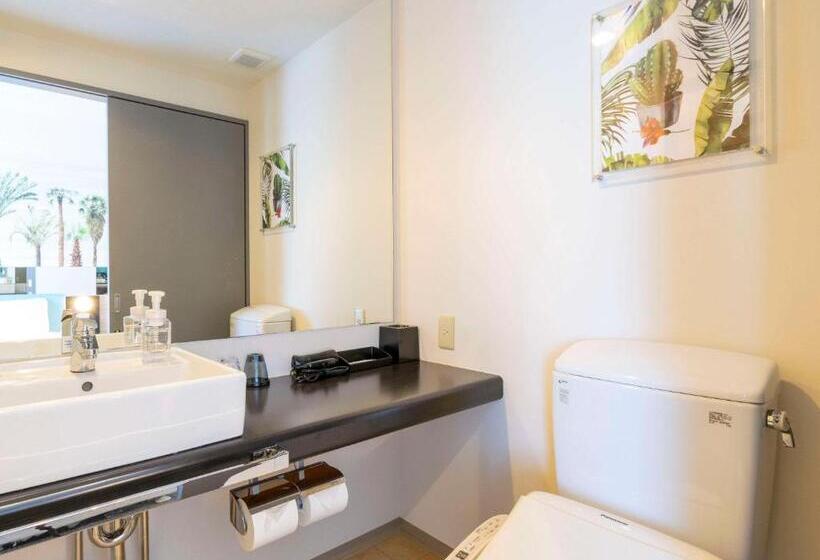 Номер Стандарт, Comfort Inn Naha Tomari Port