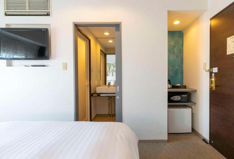 اتاق استاندارد, Comfort Inn Naha Tomari Port