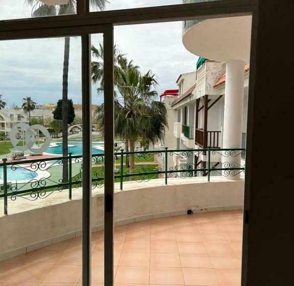 Апартаменты 3 Спальни, Apartamentos Playa Romana Park