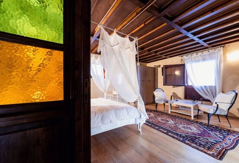 디럭스 스위트, Avalon Boutique Suites