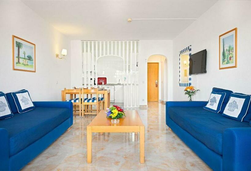 Апартаменты Deluxe 2 Спальни Вид на Море, Grand Muthu Oura View Beach Club