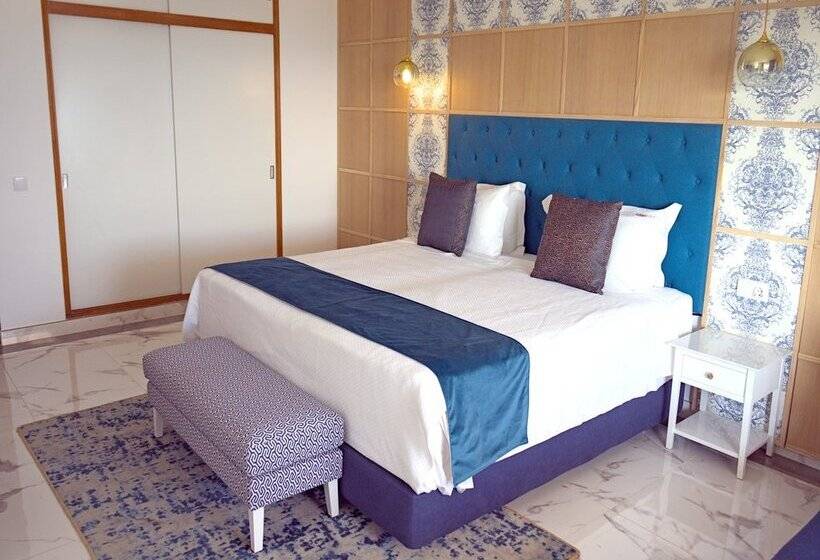 Апартаменты премиум класса с 1 спальней и видом, Grand Muthu Oura View Beach Club