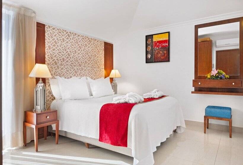 Люкс 2 Спальни, Grand Muthu Oura View Beach Club