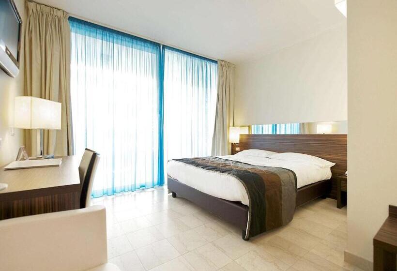 اتاق پرستیژ با چشم‌انداز دریا, Mercure Rimini Lungomare