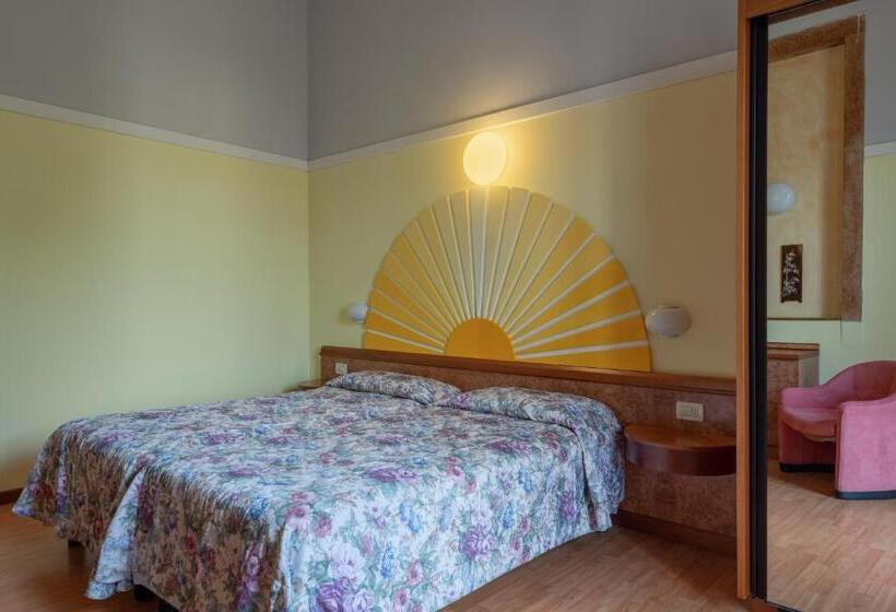 Номер Basic, Park Hotel Jolanda