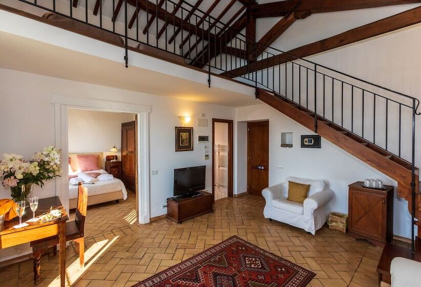 Suite, Residenza d'Epoca Pietra Di Ponente