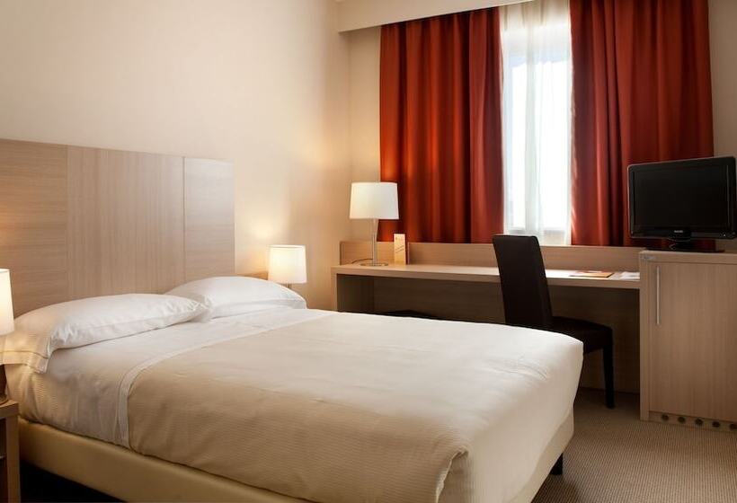 스탠다드 룸, Torino Hotel San Luigi   Ristorante Trait D Union