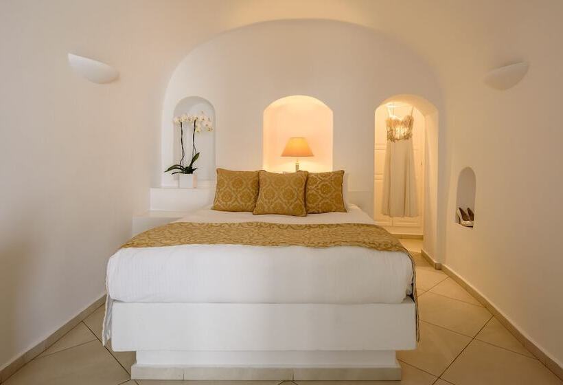 ویلای 1 خوابه, Above Blue Suites