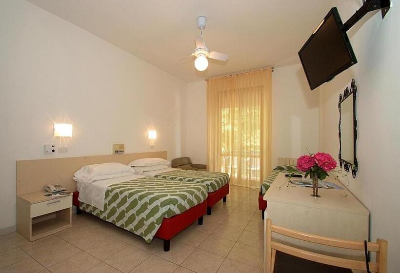 スタンダード４人部屋, Albergo Le Sorgenti