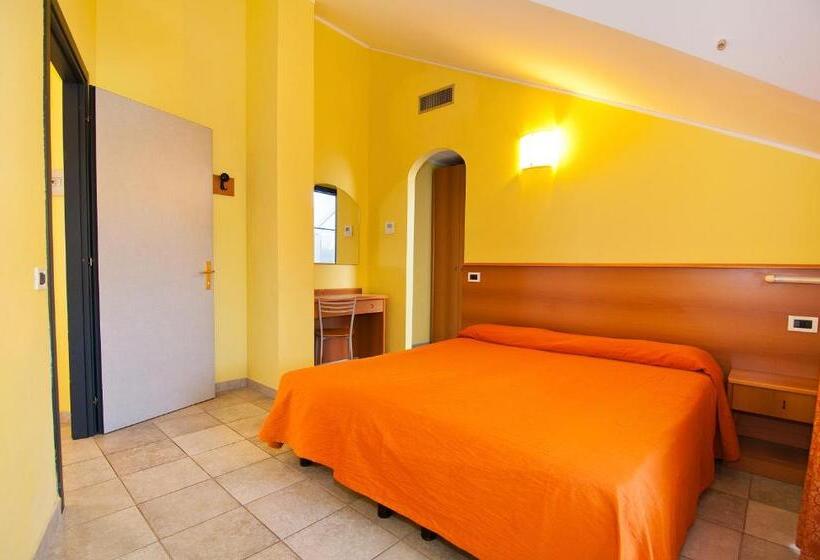 Апартаменты 1 Спальня, Diano Sporting Apartments
