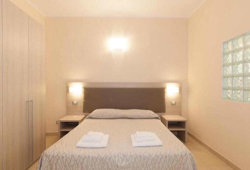 Апартаменты 1 Спальня Вид на Сад, Diano Sporting Apartments