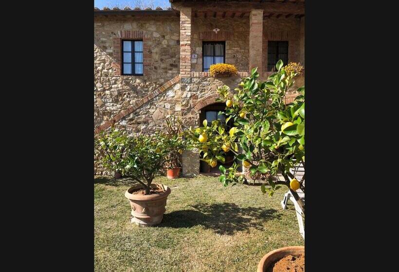 آپارتمان 3 خوابه, Casalgallo