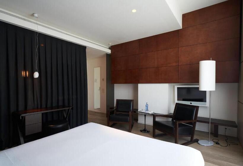 Номер Deluxe, Mercer Casa Torner I Guell