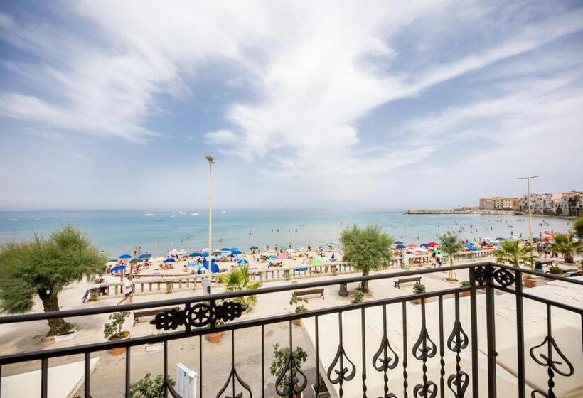 Номер Deluxe Вид на Море с Балконом, Abelia Sea Suites