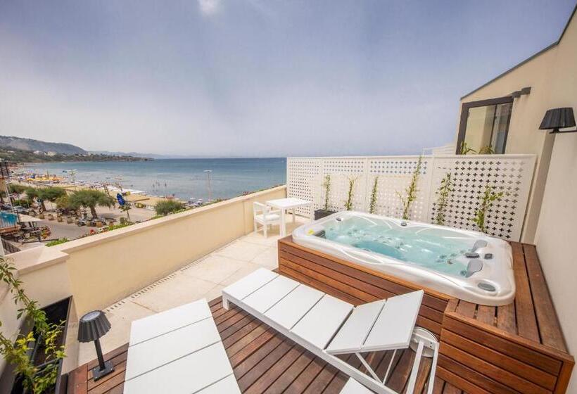 Номер Superior, Abelia Sea Suites