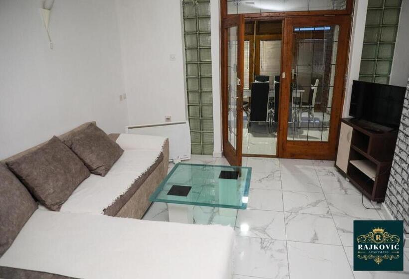آپارتمان 1 خوابه با چشمانداز, Apartmani Rajkovic
