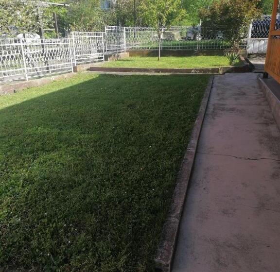 آپارتمان 1 خوابه با چشم‌انداز باغ, Apartmani Rajkovic