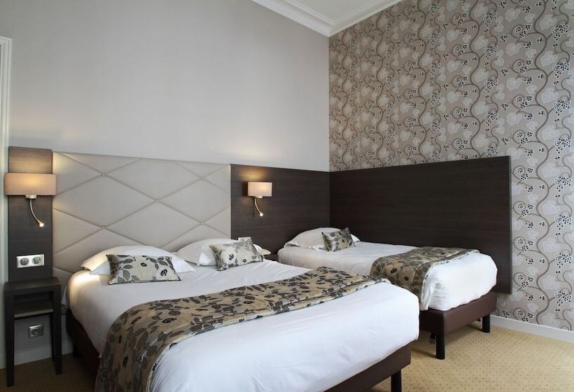 스탠다드 트리플 룸, Grand Hôtel De L Europe