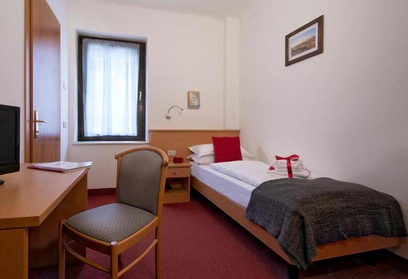 اتاق استاندارد یک نفره, Gh Hotel Piaz