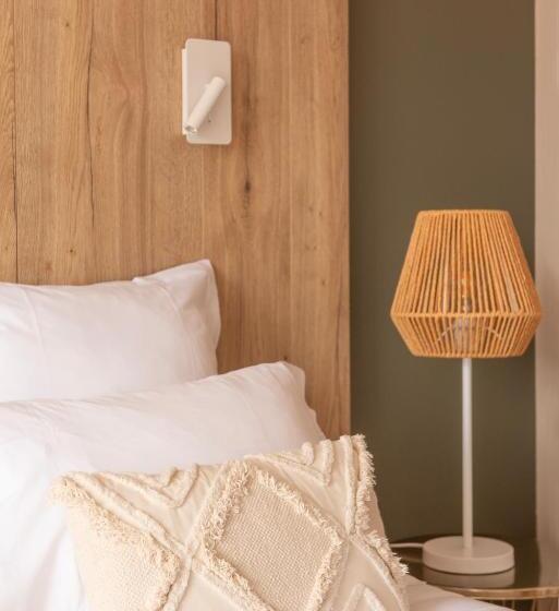اتاق استاندارد با تراس, Hôtel Bo & Mia
