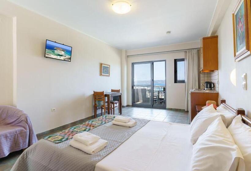 Номер Superior Вид на Море, Sunrise Suites & Apartments