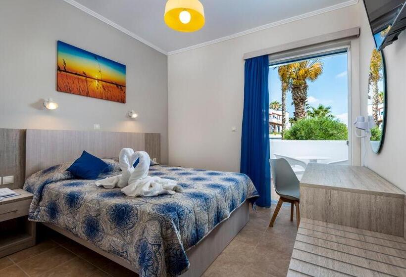 Quarto Familiar, Tigaki S Star