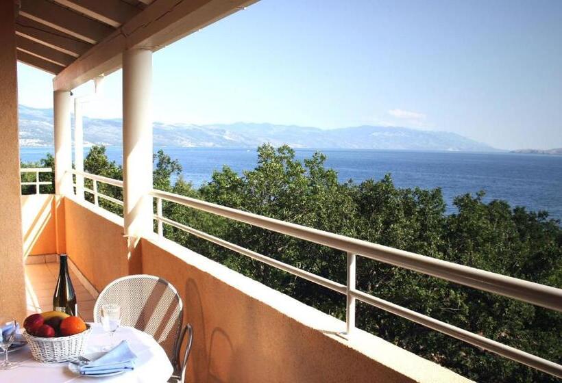 3 Bedroom Premium Apartment, Grand Novi Vinodolski Resort