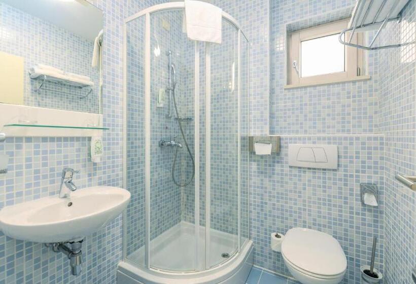 2 Bedroom Premium Apartment, Grand Novi Vinodolski Resort