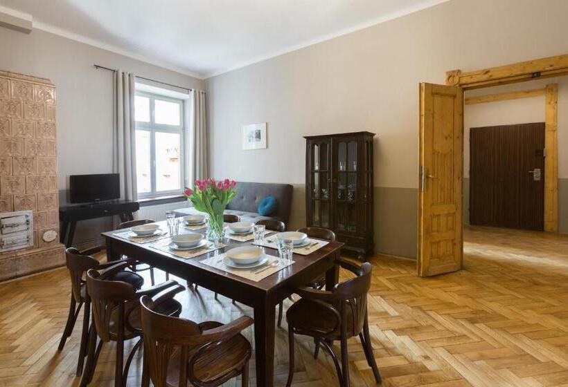Апартаменты 4 Спальни, Antique Apartments Plac Szczepański