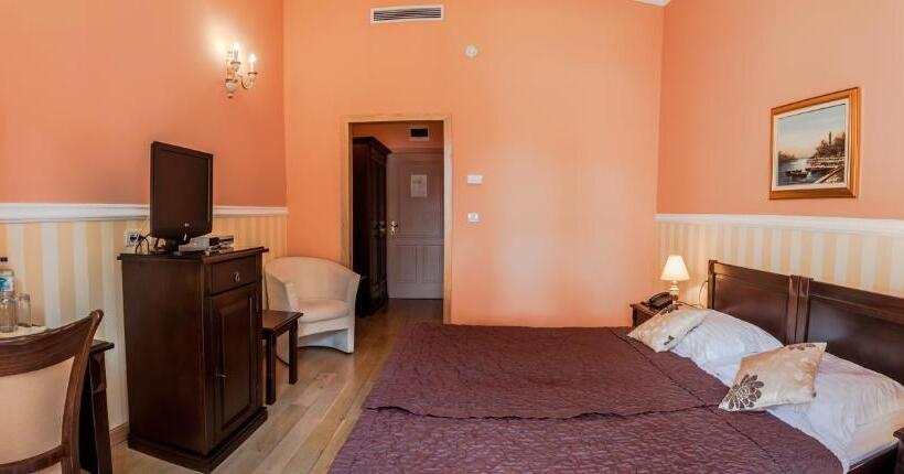 اتاق استاندارد, Boutique Hotel Villa Pattiera