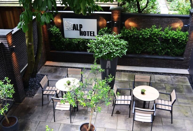 اتاق استاندارد با بالکن, Alp