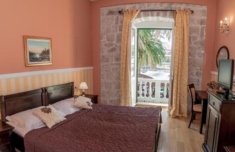 اتاق استاندارد, Boutique Hotel Villa Pattiera