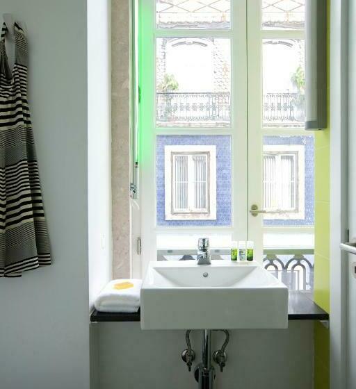 Quarto standart individual, Gat Rossio