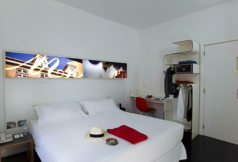 Quarto standard, Gat Rossio
