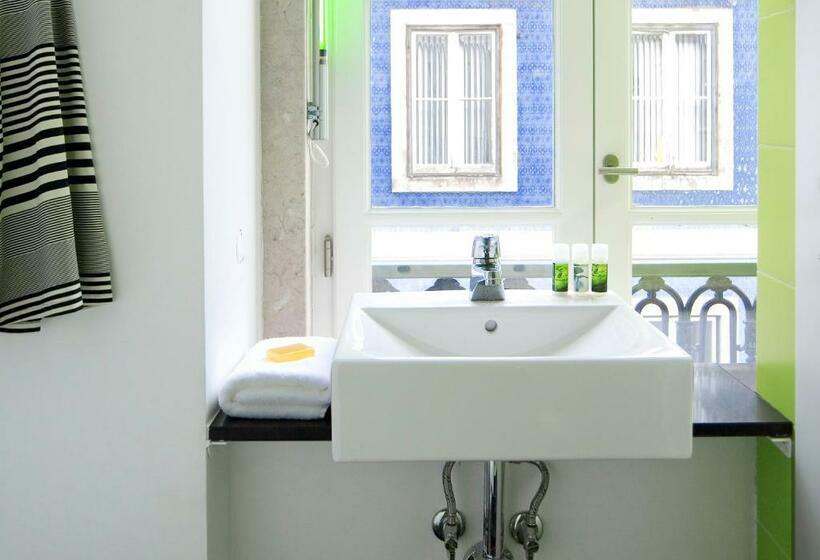 Quarto standard, Gat Rossio