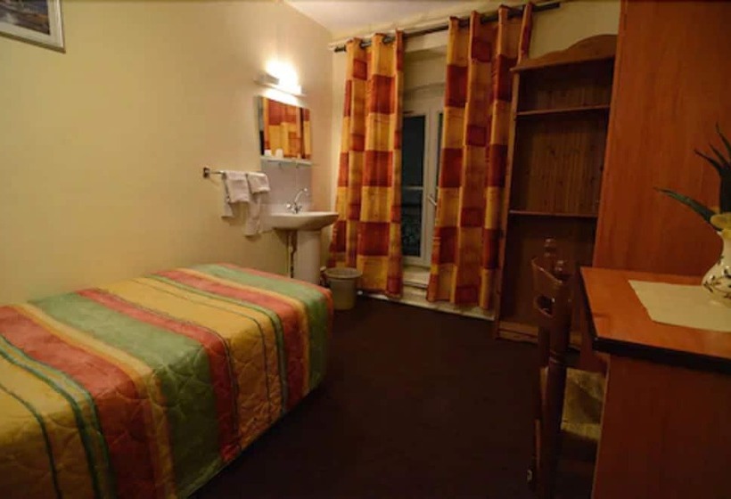 اتاق استاندارد یک تخته با سرویس بهداشتی مشترک, Hôtel Montpellier